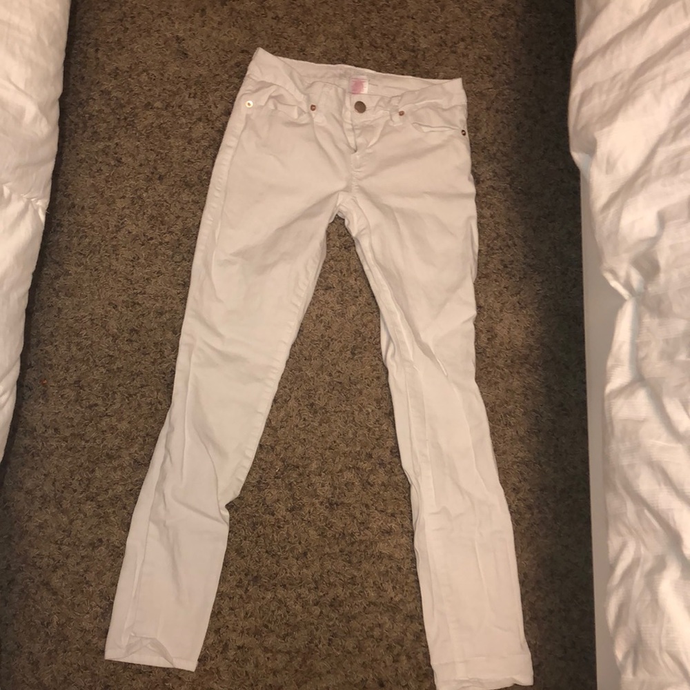 white low wasted stretchy jeans